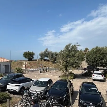 Maison 50m2 à Martin De Ré - 50m Du Port *