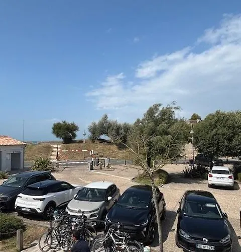 Maison 50m2 à Martin De Ré - 50m Du Port *